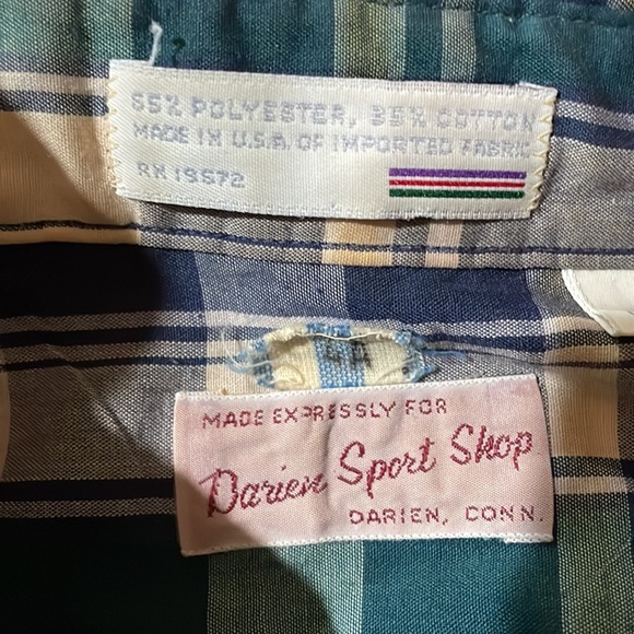 Darien Sport Shop || Men's Plaid Button Down Short Sleeve Shirt; Size XL - Picture 9 of 11